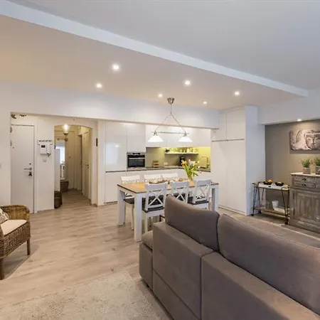 Carpe Diem Апартаменты Остенде